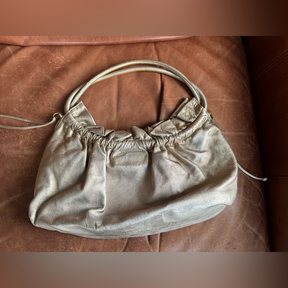 Antique gold/ bronze shoulder bag by Cole Haan from early 2000s - Picture 2 of 6